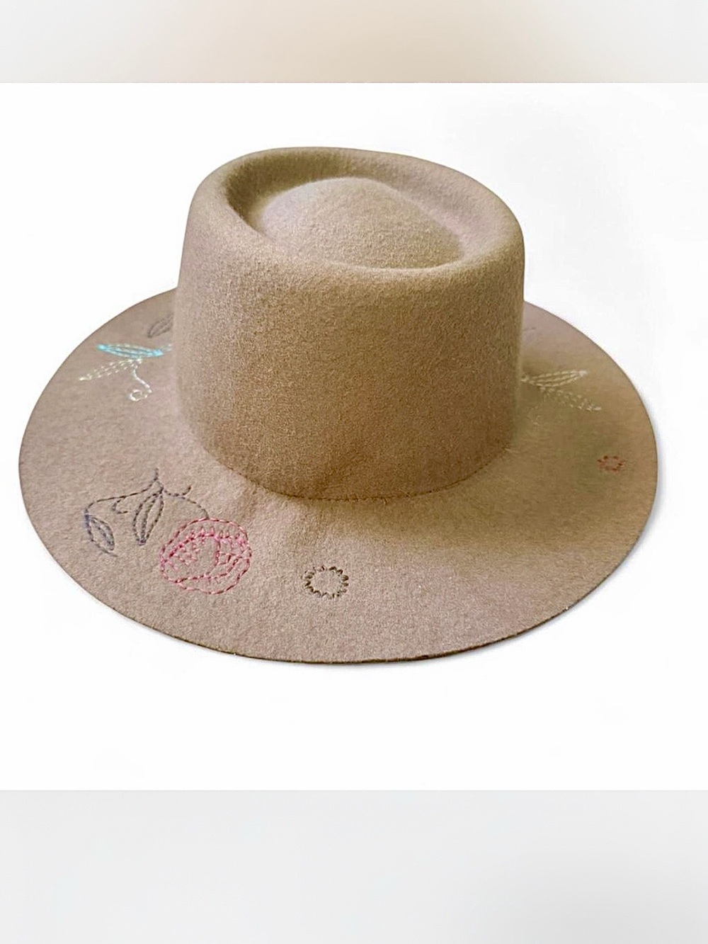 Tan Wide Brimmed Felt Wool Embroidered Hat